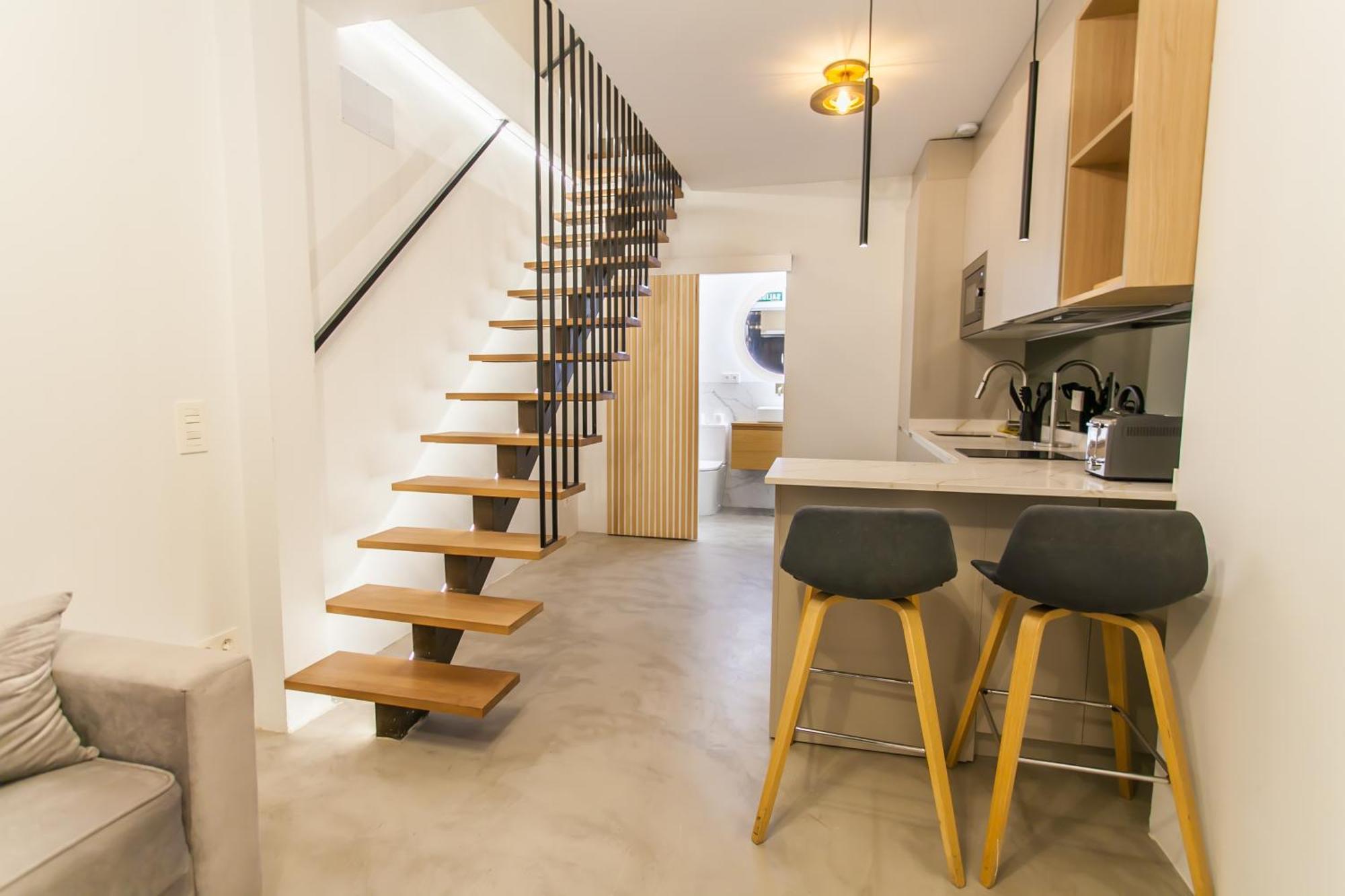 マドリードGuernica Luxury Duplex - Location, Light, And Artアパートメント エクステリア 写真