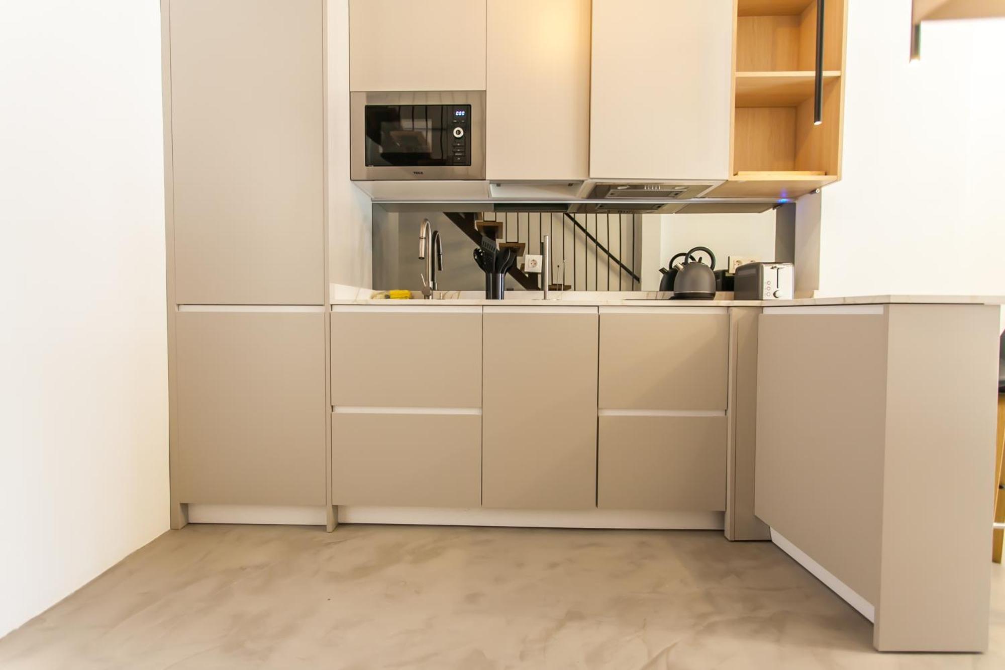 マドリードGuernica Luxury Duplex - Location, Light, And Artアパートメント エクステリア 写真