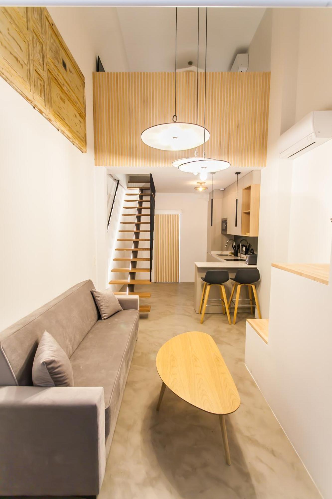 マドリードGuernica Luxury Duplex - Location, Light, And Artアパートメント エクステリア 写真