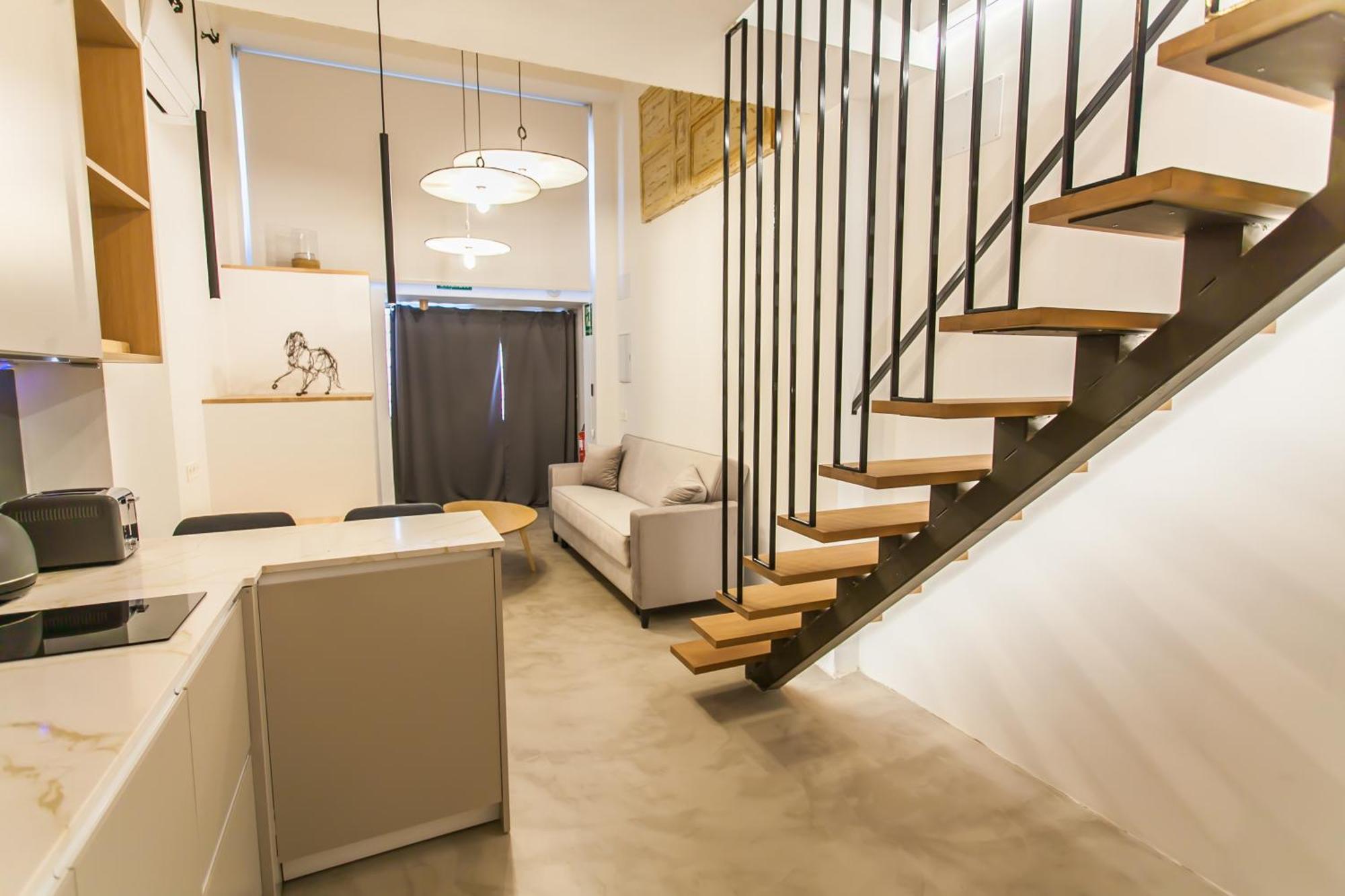 マドリードGuernica Luxury Duplex - Location, Light, And Artアパートメント エクステリア 写真