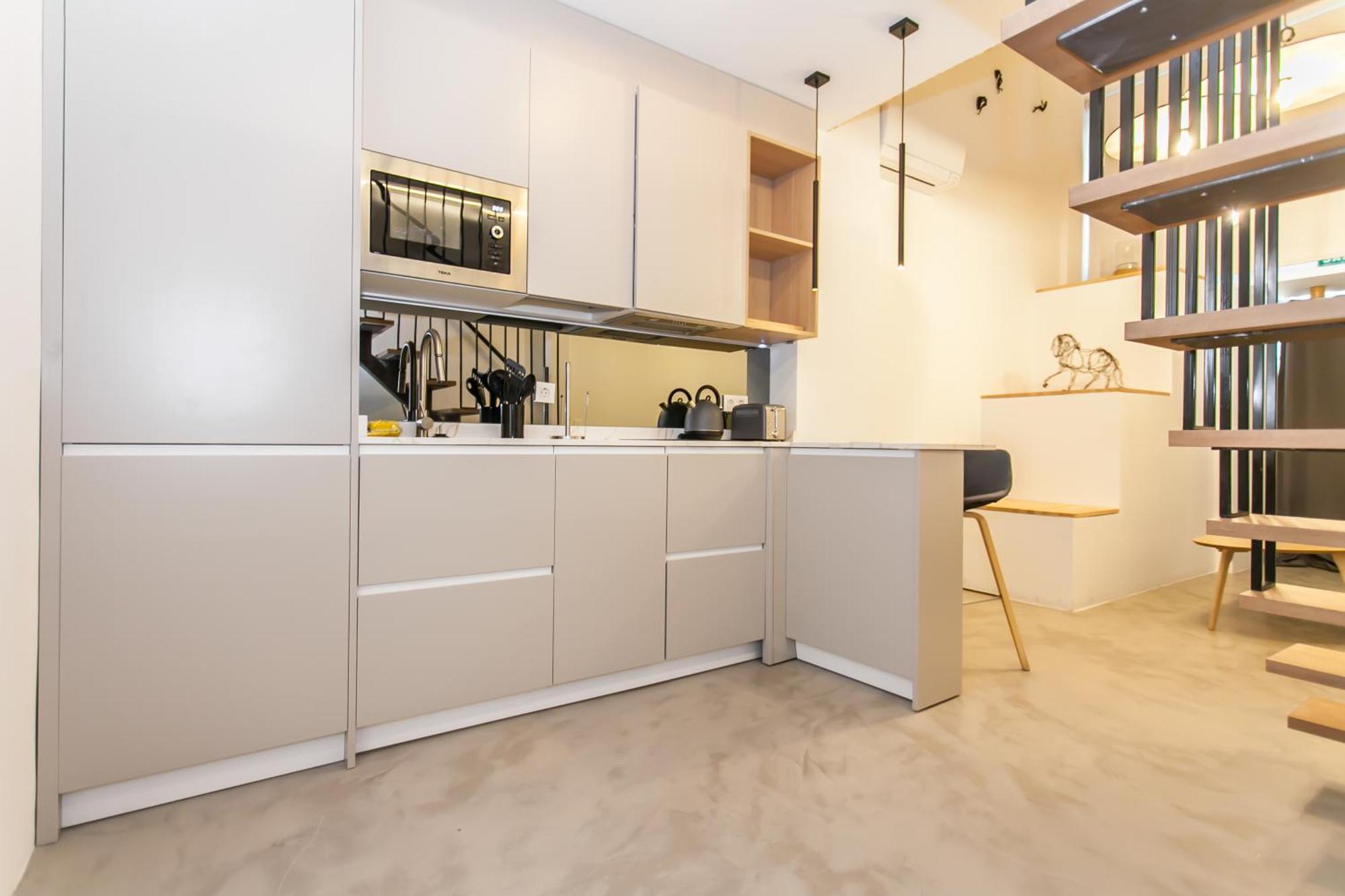 マドリードGuernica Luxury Duplex - Location, Light, And Artアパートメント エクステリア 写真